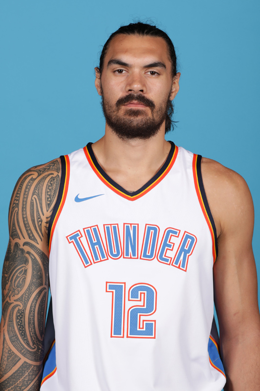 莫雷托：那不勒斯想在冬窗从罗马引进洛伦佐-佩莱格里尼（莫雷托称那不勒斯有意在冬窗从罗马签下洛伦佐-佩莱格里尼）