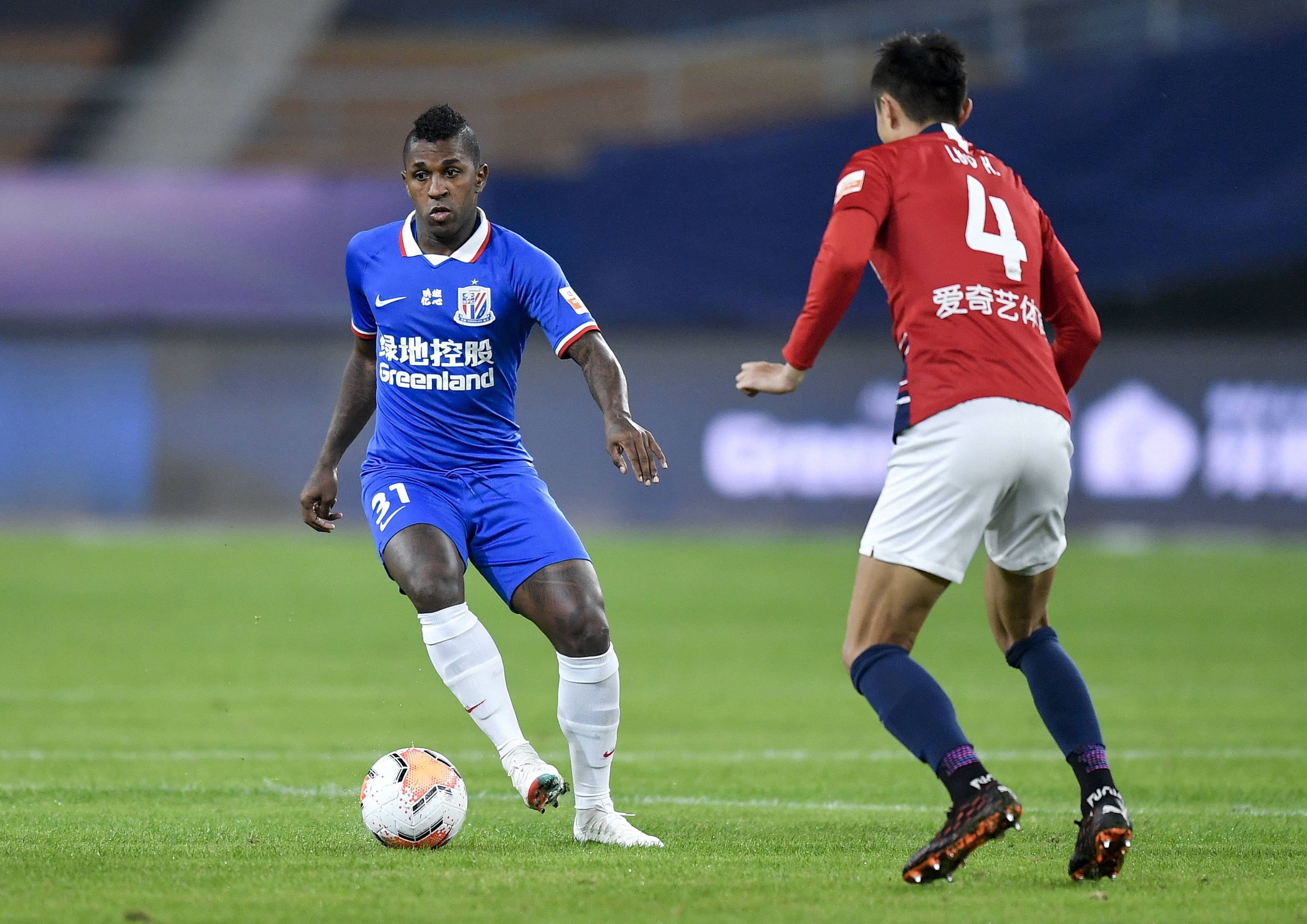 记者：因卡尔表现出色，拜仁高层希望更加依赖青训营年轻球员（记者：因卡尔闪耀，拜仁高层欲加深对青训新秀的依赖）