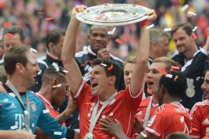 斯基拉：罗马正在计划和詹卢卡-曼奇尼续约至2029年（斯基拉：罗马计划将詹卢卡-曼奇尼合同续至2029年）