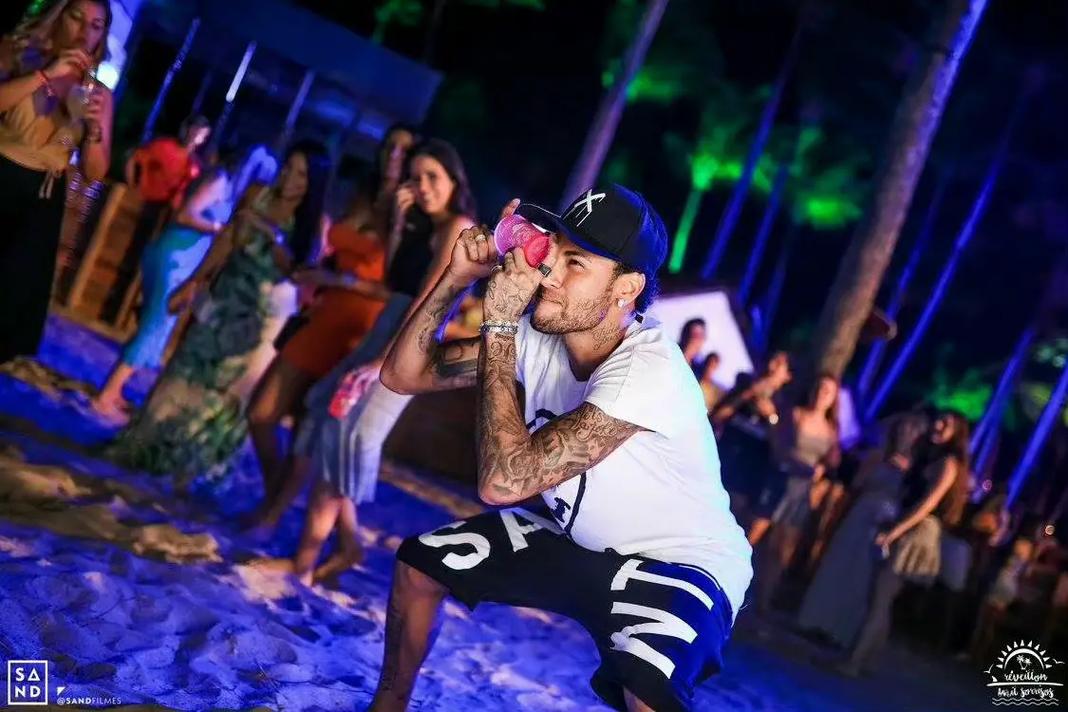 前意甲主帅：DV9是意甲最强前锋；尤文限制了洛卡特利的成长（前意甲教头：DV9堪称意甲头号前锋，尤文束缚了洛卡特利的成长）