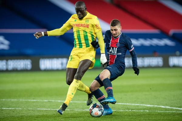 刘越：青训最大特点是示范；退役球员短板是不会经营市场（刘越：青训重在示范，退役球员短板是缺乏市场经营能力）