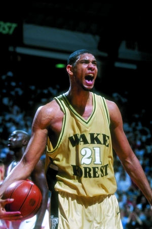 意甲前瞻：拉齐奥前场遭遇伤病困扰，莱切客战能力不俗（意甲前瞻：拉齐奥锋线伤兵满营，莱切客场战力不容小觑）