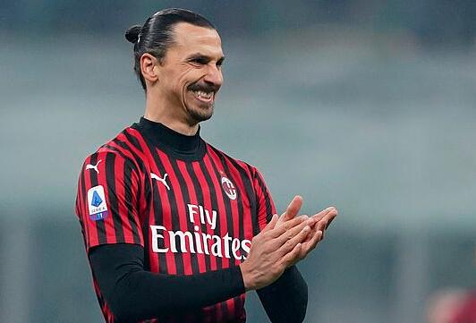 博洛尼亚2-1逆转塞尔塔，贝尔纳代斯基双响，萨拉戈萨破门（贝尔纳代斯基梅开二度，萨拉戈萨建功，博洛尼亚2-1逆转塞尔塔）