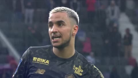 记者：拜仁寄希望于孔帕尼能说服于帕梅卡诺续约留队（记者：拜仁盼孔帕尼出面劝说于帕梅卡诺续约留队）