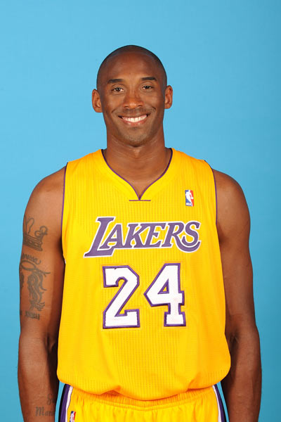 亚精英第六轮最后两场比赛已经结束，申花客场0-1不敌广岛三箭，FC首尔1-1战平墨尔本城。（亚精英第六轮收官战落幕：申花客场0-1负广岛三箭，FC首尔1-1平墨尔本城）